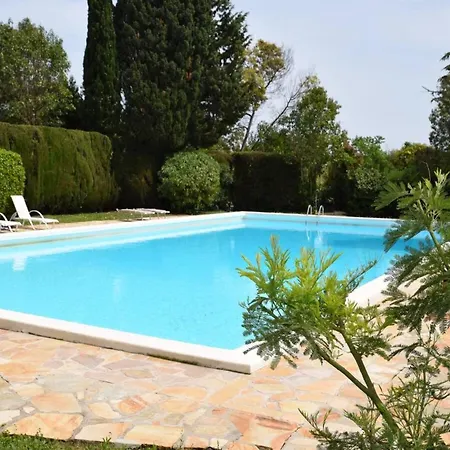 In Juan-les-pins Near Sandy Beaches Apartman *