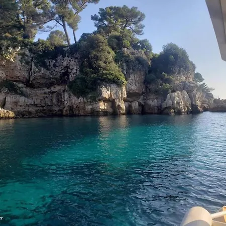 In Juan-les-pins Near Sandy Beaches Apartman Antibes